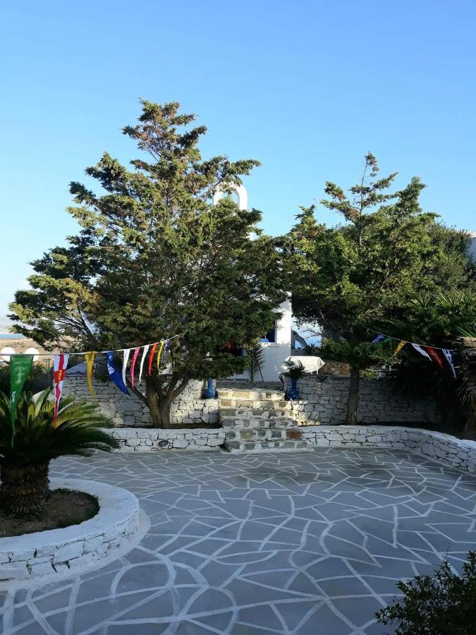 Agnadema Luxury Residences Schoinoussa Dış mekan fotoğraf