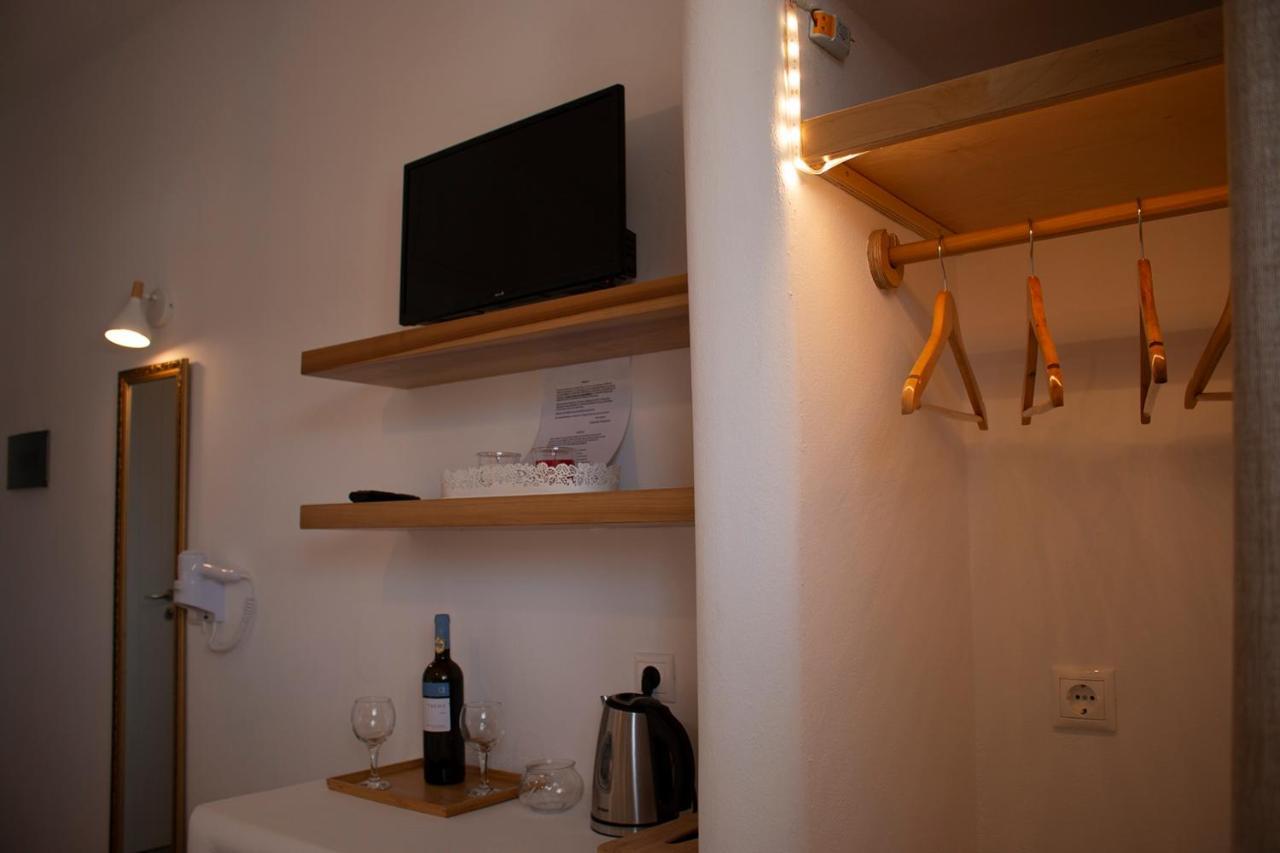 Agnadema Luxury Residences Schoinoussa Dış mekan fotoğraf