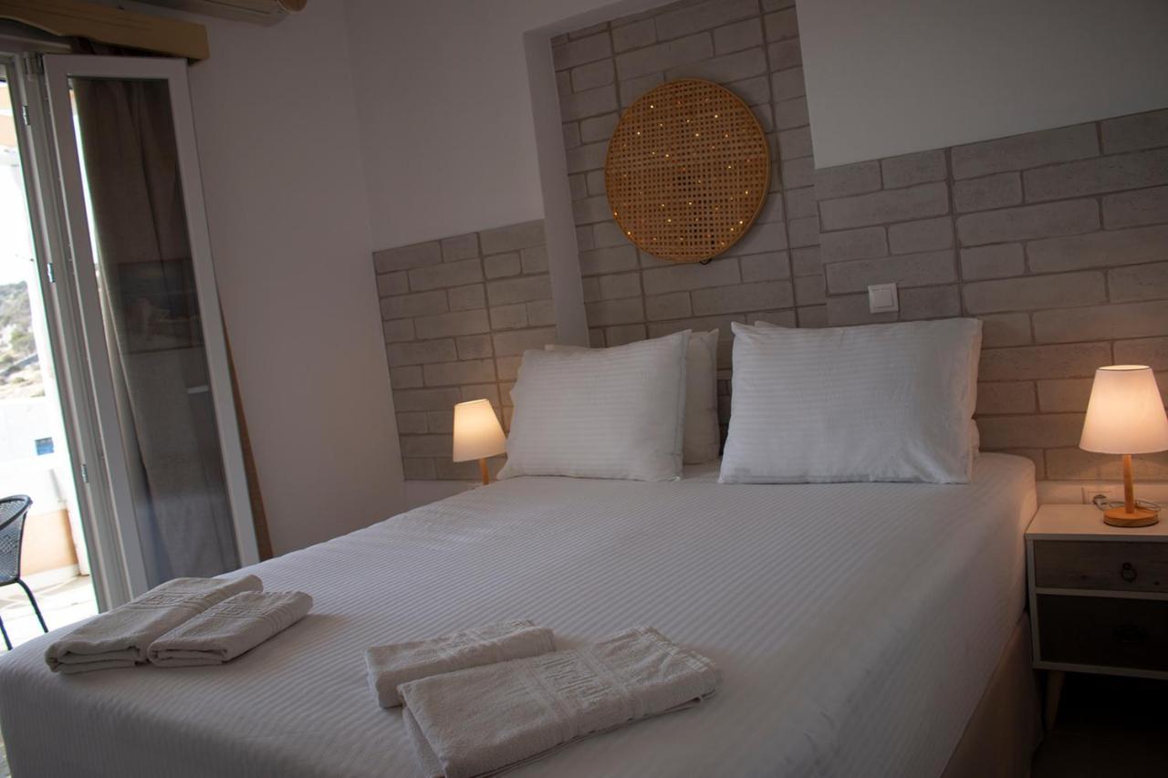 Agnadema Luxury Residences Schoinoussa Dış mekan fotoğraf