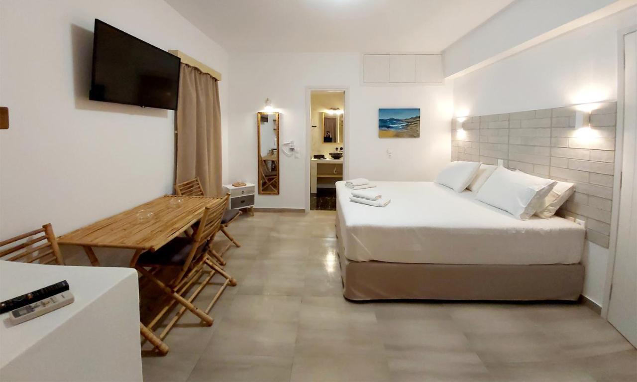Agnadema Luxury Residences Schoinoussa Dış mekan fotoğraf