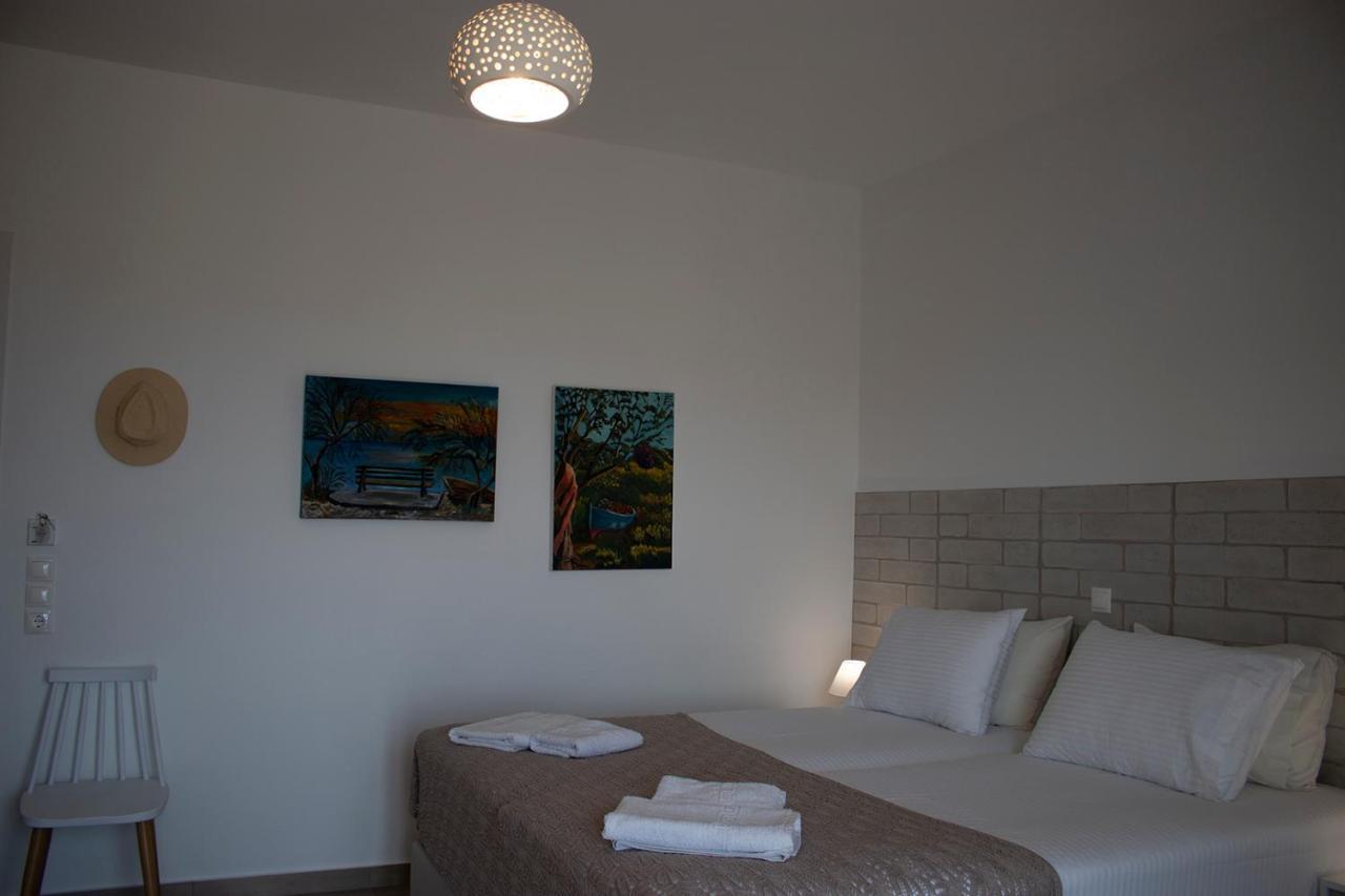 Agnadema Luxury Residences Schoinoussa Dış mekan fotoğraf
