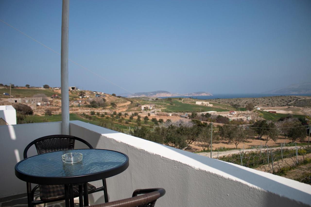 Agnadema Luxury Residences Schoinoussa Dış mekan fotoğraf